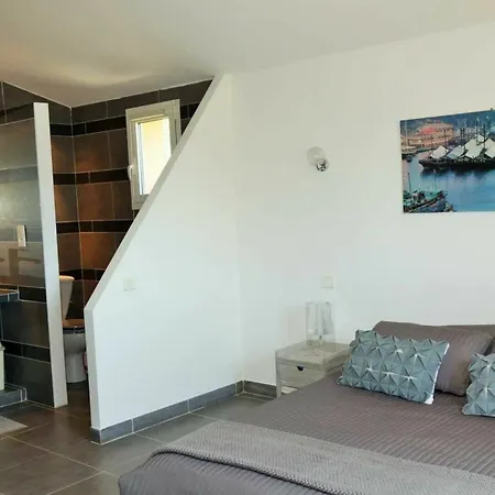 Paese Villa