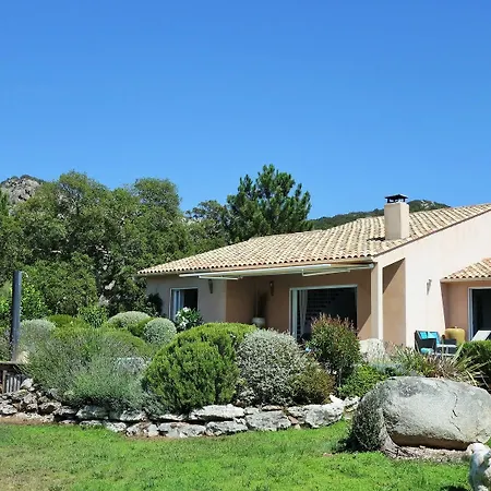 Paese Villa